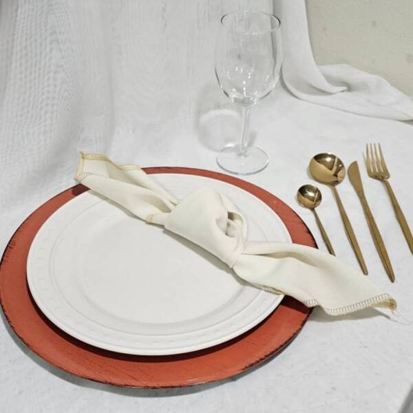 Linens & Napkins - Image 4